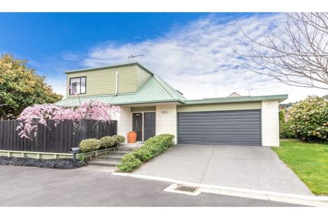 Photo of property in 8 Herbs Place, Cashmere, Christchurch, 8022