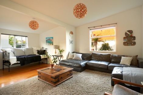 Photo of property in 3 Cameron Terrace, Bluff Hill, Napier, 4110