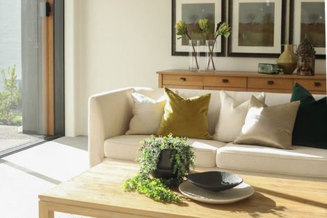 Photo of property in 2/45 Station Road, Takanini, 2112