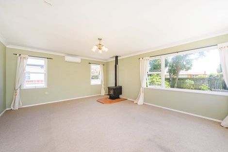 Photo of property in 42 Pitama Road, Awapuni, Palmerston North, 4412