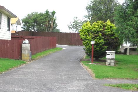 Photo of property in 1/85 Luanda Drive, Ranui, Auckland, 0612
