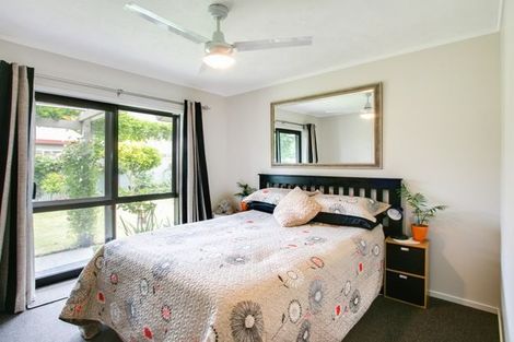 Photo of property in 2/5 Wiltshire Place, Tamatea, Napier, 4112