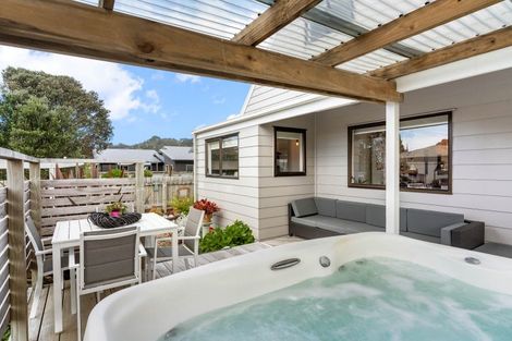 Photo of property in 401 Otahu Road, Whangamata, 3620
