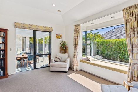 Photo of property in 4 Maple Lane, Waikanae, 5036