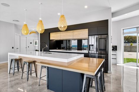 Photo of property in 171 Eskridge Drive, Eskdale, Napier, 4182