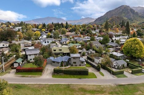 Photo of property in 18 Norfolk Street, Arrowtown, 9302