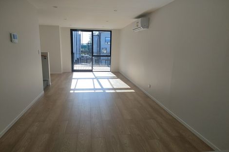 Photo of property in 32a/7 Westgate Drive, Massey, Auckland, 0614