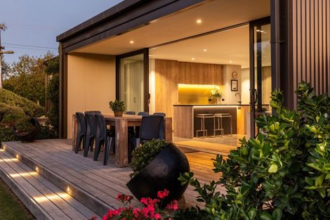 Photo of property in 91 Basil Road, Meeanee, Napier, 4112