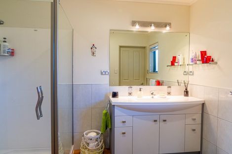 Photo of property in 6 Manuera Place, Ohope, 3121