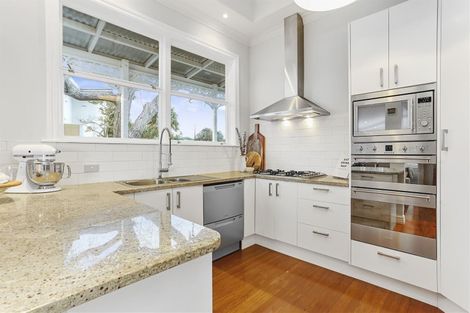 Photo of property in 26 Mariposa Crescent, Birkenhead, Auckland, 0626