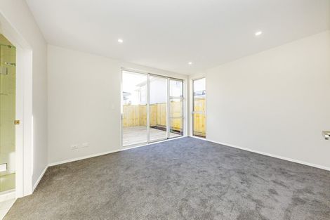 Photo of property in 43 Koroheke Road, Takanini, 2110