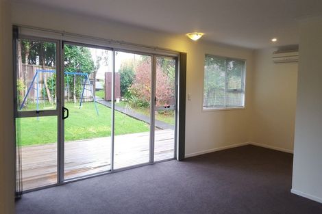 Photo of property in 144 Waimumu Road, Massey, Auckland, 0614