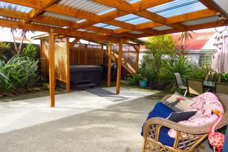 Photo of property in 53 Romilly Street, Westport, 7825