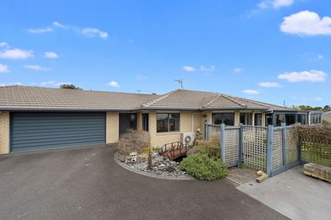 Photo of property in 5 Caversham Drive, Rototuna, Hamilton, 3210