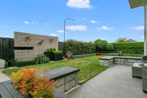 Photo of property in 31 Norfolk Drive, Cambridge, 3434