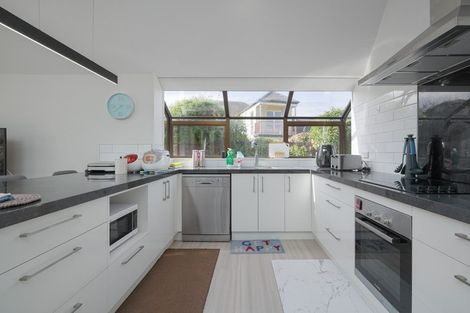 Photo of property in 31 O'connor Place, Burnside, Christchurch, 8053