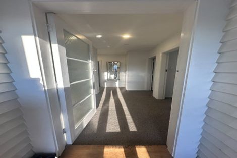 Photo of property in 16 Bentley Street, Russley, Christchurch, 8042