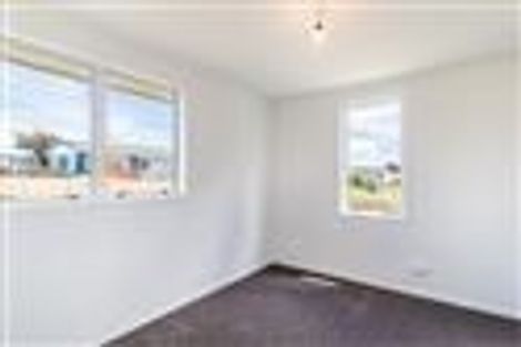 Photo of property in 73 Calthorp Close, Favona, Auckland, 2024