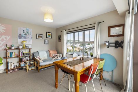 Photo of property in 8j Finlay Terrace, Mount Cook, Wellington, 6021