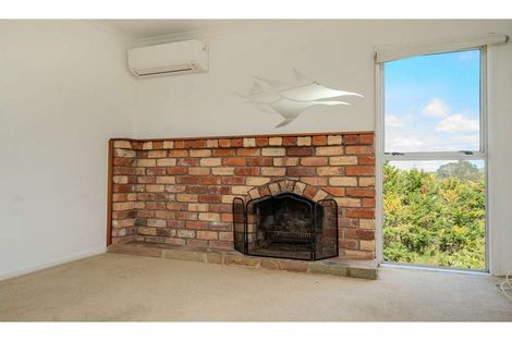 Photo of property in 85c Yorke Road, Haruru, 0204