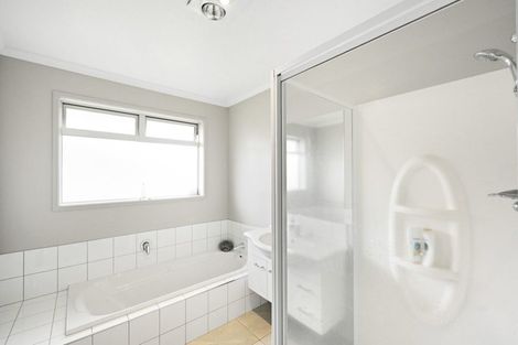 Photo of property in 20 Wisteria Place, Flagstaff, Hamilton, 3210
