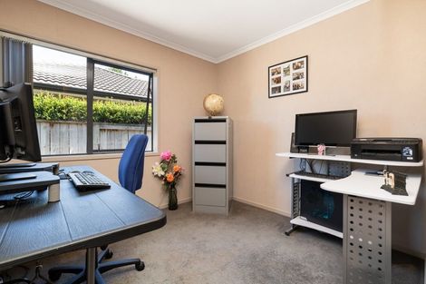 Photo of property in 38 Kereru Place, Pyes Pa, Tauranga, 3112