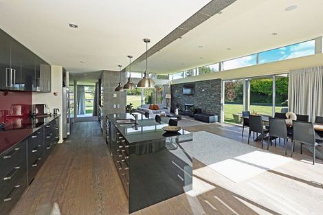 Photo of property in 141 Awamoa Road, Holmes Hill, Oamaru, 9401