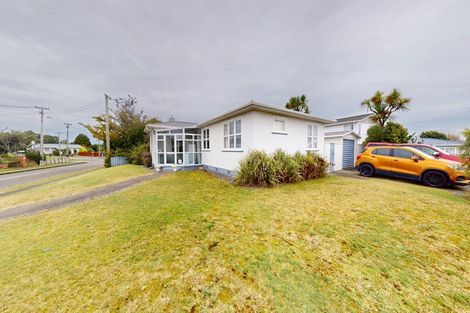Photo of property in 2 Balmoral Crescent, Springvale, Whanganui, 4501