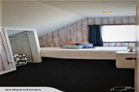 Photo of property in 50 Poaka Avenue, Dinsdale, Hamilton, 3204