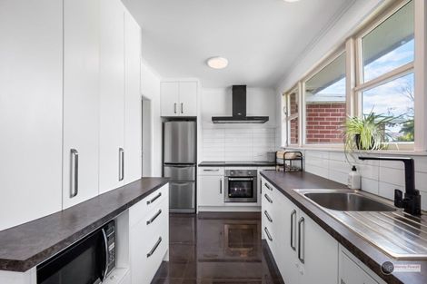Photo of property in 41 Dowling Grove, Silverstream, Upper Hutt, 5019