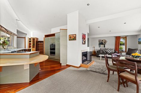 Photo of property in 207 Avenue Road, Greenmeadows, Napier, 4112