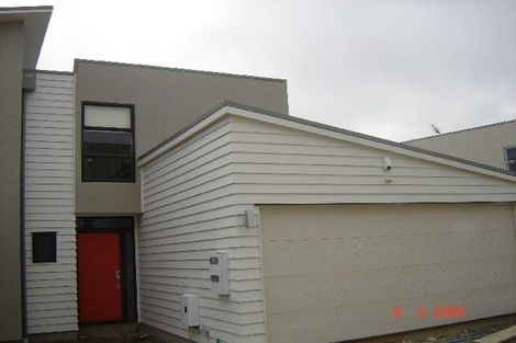 Photo of property in 4/40 Scarlet Oak Drive, Schnapper Rock, Auckland, 0632