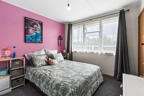 Photo of property in 10 Wallis Place, Onekawa, Napier, 4110