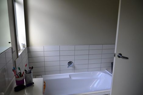 Photo of property in 103g Glengarry Road, Glen Eden, Auckland, 0602
