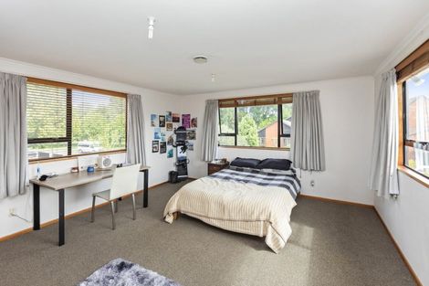 Photo of property in 16 Sayers Crescent, Ilam, Christchurch, 8041