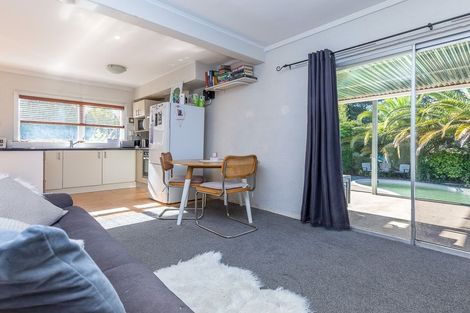 Photo of property in 79 Glamorgan Drive, Torbay, Auckland, 0630