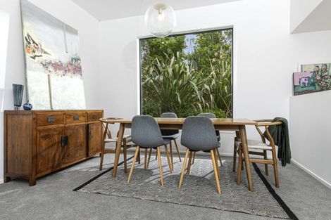 Photo of property in 39 Kent Terrace, Riverhead, 0820