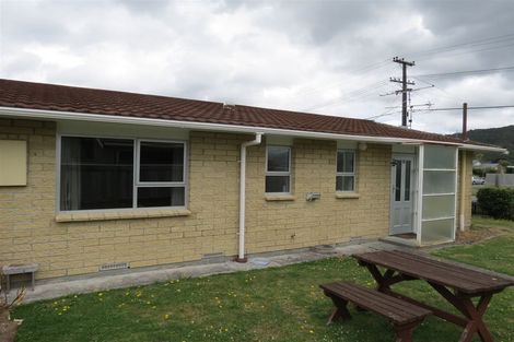 Photo of property in 36f1- Exchange Street, Ebdentown, Upper Hutt, 5018