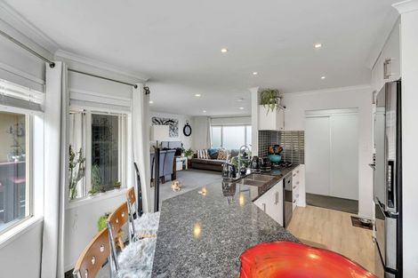 Photo of property in 4d Albert Street, Whitianga, 3510