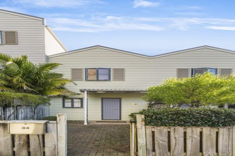 Photo of property in 24/8 Carolina Place, Albany, Auckland, 0632