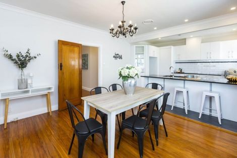 Photo of property in 50f1- King Street, Ebdentown, Upper Hutt, 5018