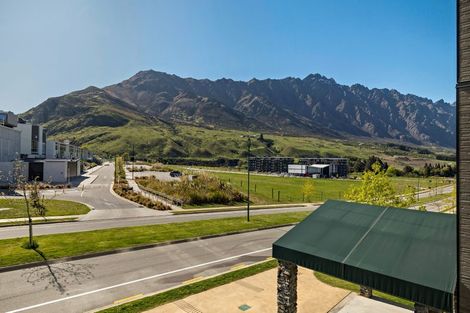 Photo of property in Wyndham Gardens Apartments, 30 Red Oaks Drive, Frankton, Queenstown, 9300
