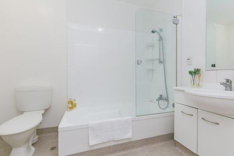 Photo of property in Luxford Villas, 110/72u Herald Street, Berhampore, Wellington, 6023