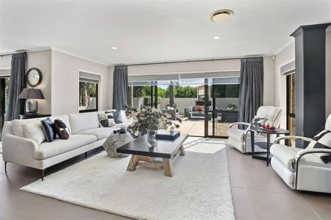 Photo of property in 8 Millbrook Drive, Waiuku, 2683