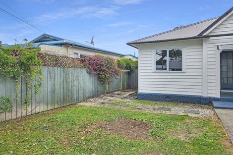 Photo of property in 106a Randwick Road, Moera, Lower Hutt, 5010