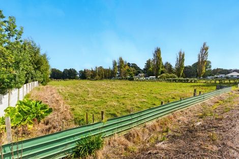 Photo of property in 1 Buxton Road, Westmere, Whanganui, 4501