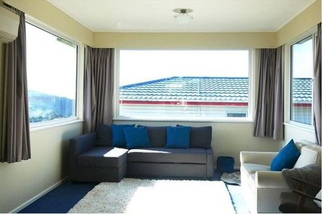 Photo of property in 23 Carluke Street, Paparangi, Wellington, 6037