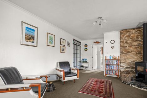 Photo of property in 89 Branxholm Street, Roxburgh, 9500