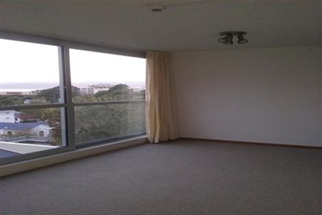 Photo of property in 24u3 Patanga Crescent, Thorndon, Wellington, 6011