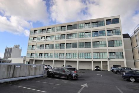 Photo of property in Royal Court Apartments, 1193unit Hinemoa Street, Rotorua, 3010